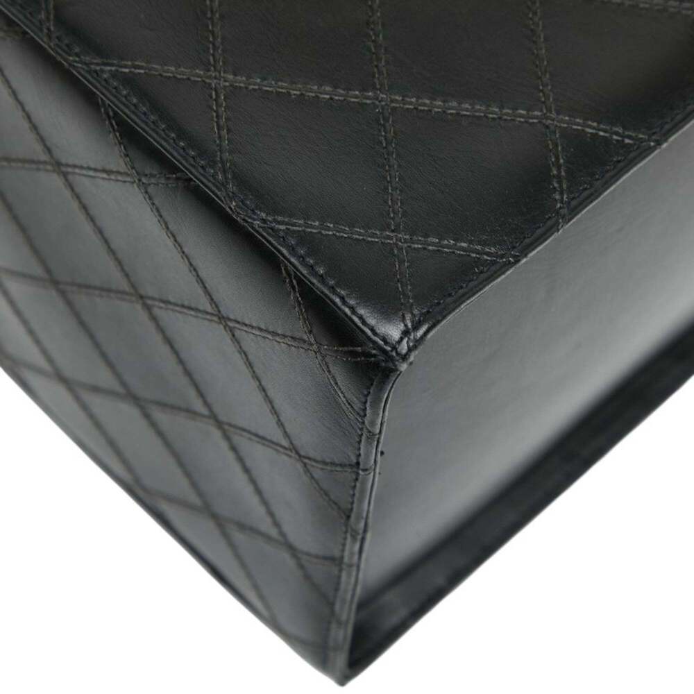 CHANEL Black Lambskin Leather Shoulder Bag - Picture 7 of 11